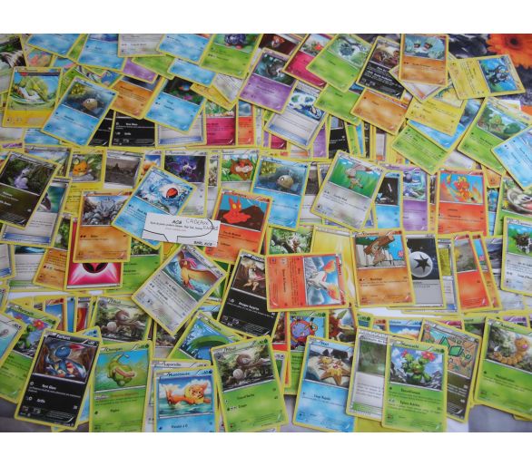 Lot de 10 cartes pokémon en vrac PROMOTION destockage